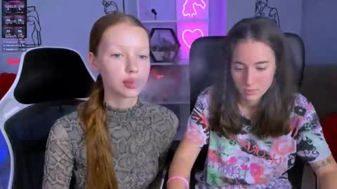 esma_shine online show from October 10, 8:13 pm