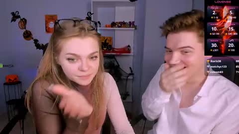 esma_shine online show from October 28, 2:45 am