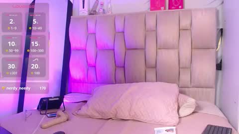 esmeralda_bk online show from February 17, 11:04 pm