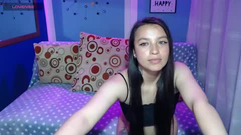 Esmeralda online show from February 8, 10:29 pm