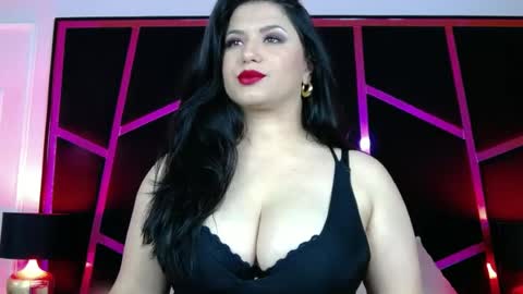 Mary online show from July 10, 6:29 am