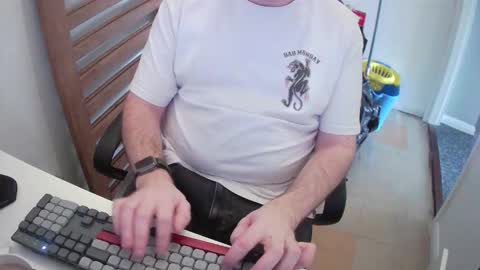 Morph online show from January 16, 2:59 pm