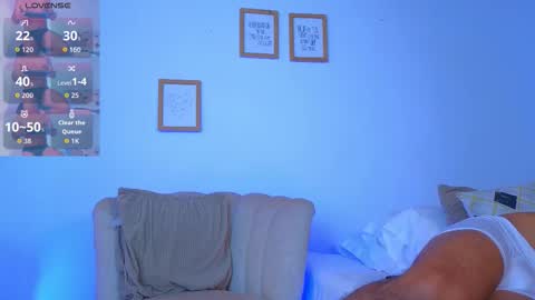 ESTEBAN online show from March 8, 8:35 pm