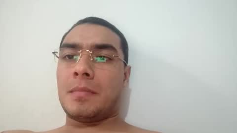 estebanmed92 online show from February 16, 5:44 pm