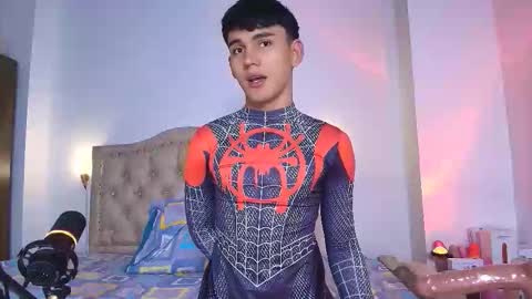 Esteban online show from October 5, 1:08 pm