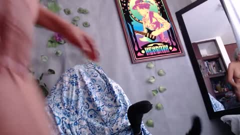 estelamaris online show from January 17, 1:13 pm