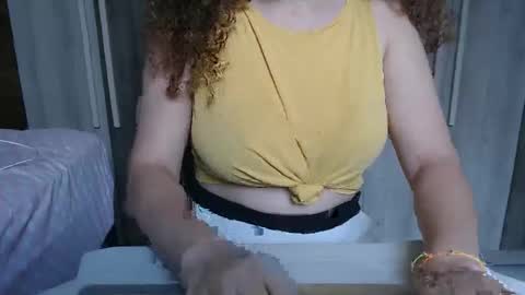 esteralcantara online show from March 18, 2:12 pm