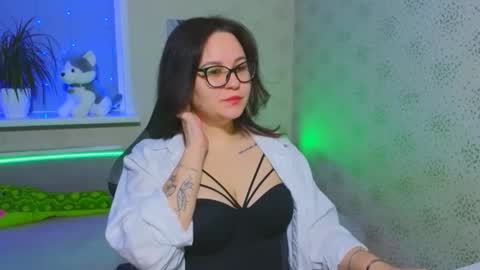 EsterPlayful online show from December 19, 10:22 am