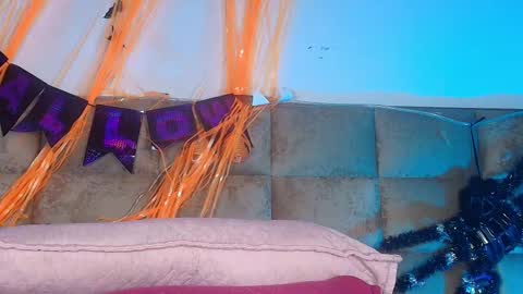 Estrella online show from October 18, 12:09 pm