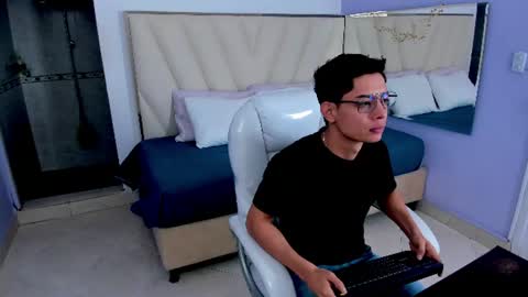 ethan12_ online show from June 16, 3:10 am