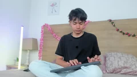 Ethan Bigdick Latino  online show from July 29, 11:21 am