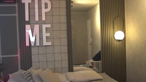 ethan_occonor online show from September 21, 6:45 pm