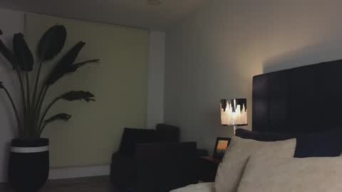 Joan online show from January 12, 3:28 am