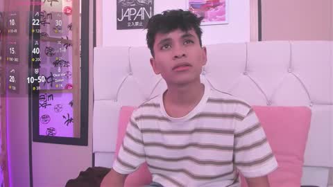 Ethan online show from September 8, 8:19 pm