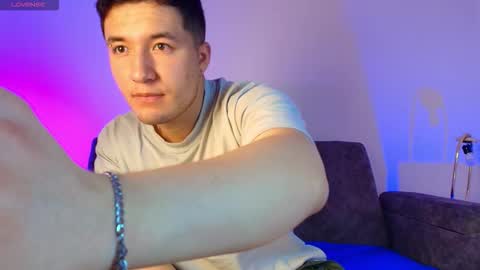 ethanconnor_ online show from March 15, 1:25 pm