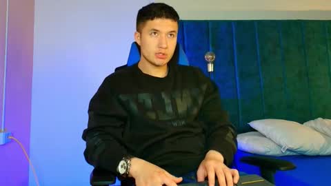 Snapshot of ethanconnor_ chatting on October 18, 12:31 pm ethanconnor_ online show from October 18, 12:31 pm