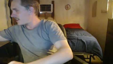 ethansteelexxx2 online show from June 21, 1:23 am