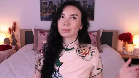 Eva online show from June 6, 7:03 am