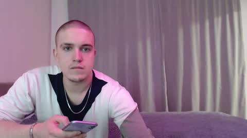 Eva  Alex online show from February 3, 11:25 am