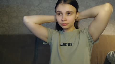 Snapshot of eva_calvin chatting on December 4, 2:53 pm Eva Calvin online show from December 4, 2:53 pm