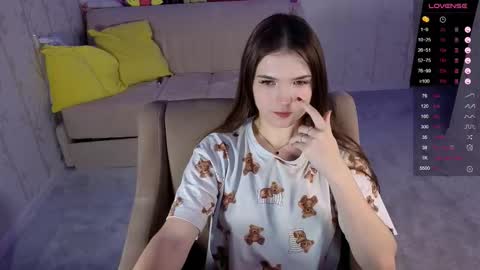 Eva online show from October 14, 4:32 pm