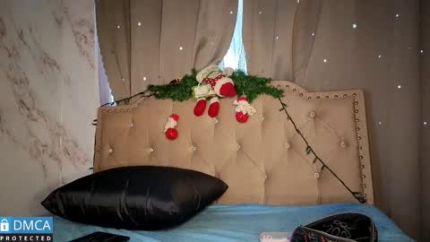 eva delight online show from December 20, 11:06 am