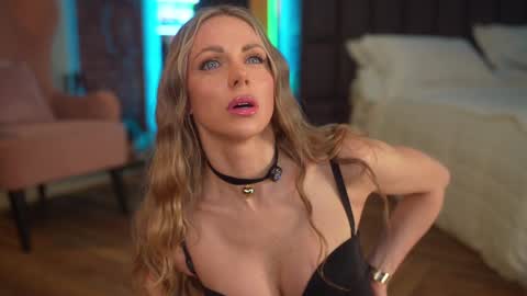 Eva online show from March 2, 7:42 pm