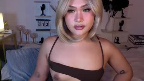 Queen Eva Mazikeen online show from October 13, 10:56 pm