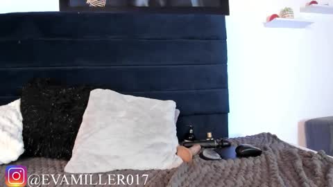 Eva online show from February 3, 2:53 am