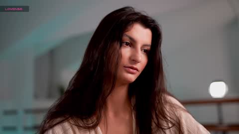 Snapshot of eva_ro chatting on January 31, 4:27 pm EVA  online show from January 31, 4:27 pm
