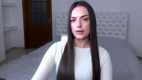 Snapshot of eva_rossee_ chatting on January 28, 4:30 pm Eva online show from January 28, 4:30 pm
