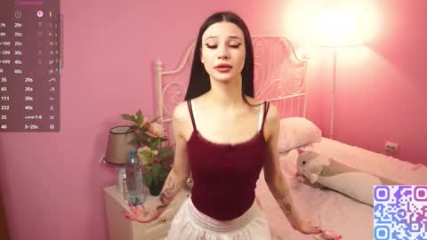 eva_vibe online show from October 28, 6:47 am