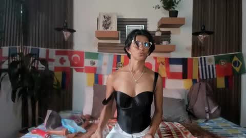 Eva online show from July 12, 1:03 pm