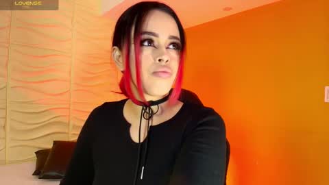 Snapshot of evaafoxxy_ chatting on October 24, 11:44 am evaafoxxy_ online show from October 24, 11:44 am