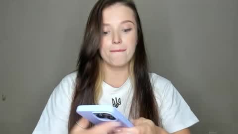 Snapshot of evaamillerr chatting on September 27, 11:52 am Eva online show from September 27, 11:52 am