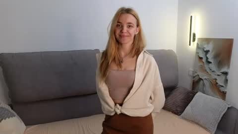 Sirena online show from July 14, 8:47 pm
