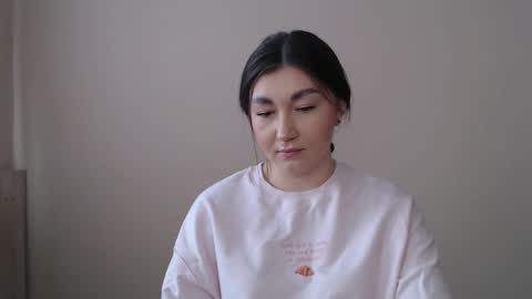 Evachaturbatte online show from March 11, 7:44 am