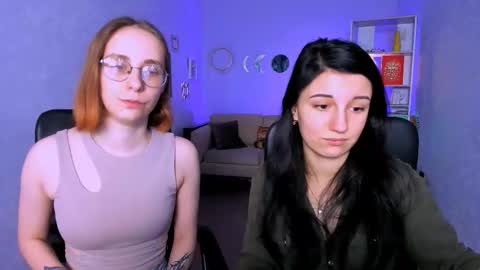 evalora online show from November 21, 1:20 pm