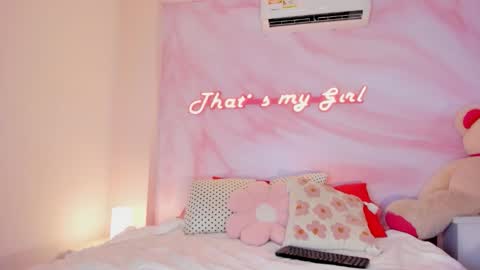 EVA online show from February 13, 8:23 pm