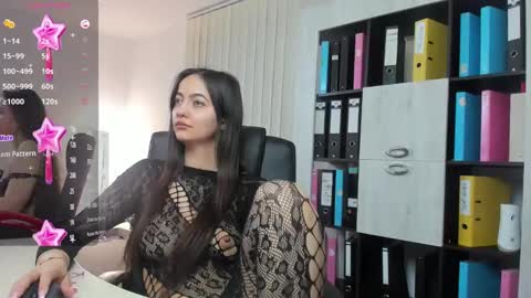 Snapshot of evanoellex chatting on March 10, 9:29 pm Your Fantasy online show from March 10, 9:29 pm