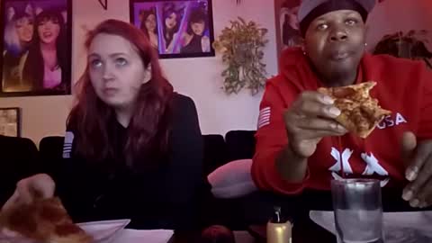 evanschris2048 online show from November 7, 2:03 am