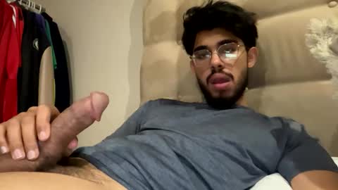 evansjacob online show from November 4, 12:12 am