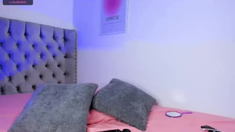 Eva Olimpo online show from March 29, 2:02 am