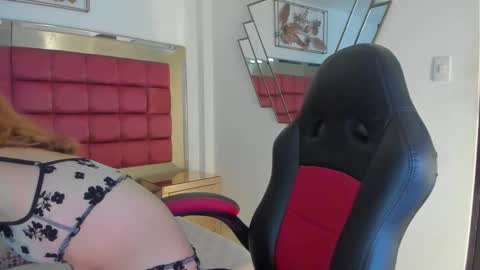 evaviulet online show from November 4, 6:20 pm