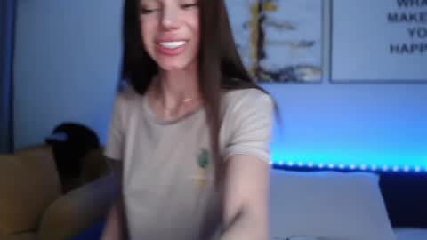 Eva  online show from February 26, 8:04 pm