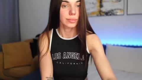 Eva  online show from February 28, 5:59 pm