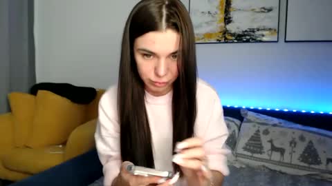 Eva  online show from January 9, 4:17 pm