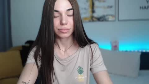 Eva  online show from March 3, 2:39 pm