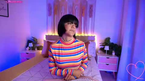 Evy Owen online show from June 24, 6:37 pm
