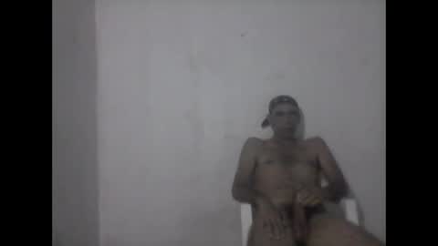 everaldosantos online show from February 6, 10:34 pm